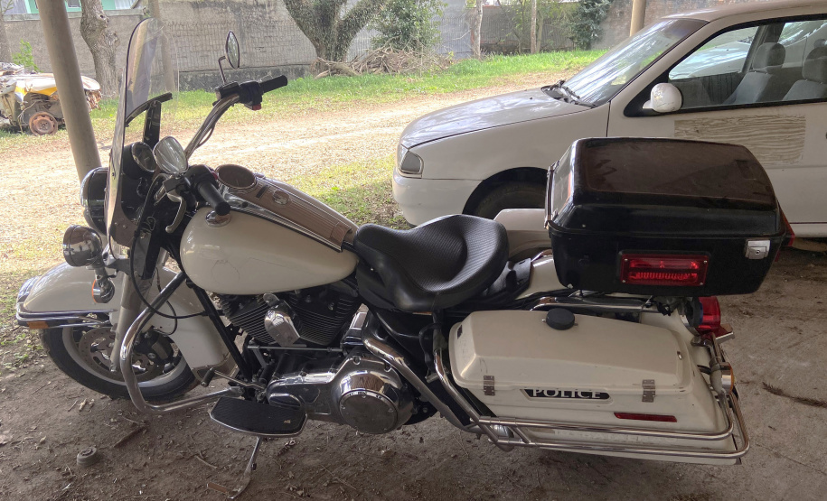 Governo do Paraná abre edital para leilão de veículos inservíveis e sucatas