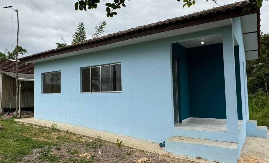 COHAPAR Entrega de moradias para famílias quilombolas de Guaraqueçaba