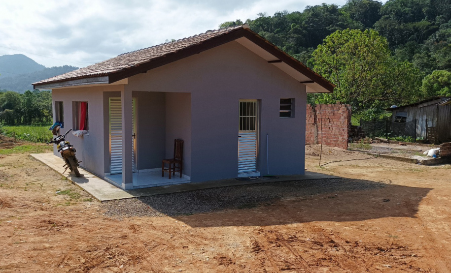 COHAPAR Entrega de moradias para famílias quilombolas de Guaraqueçaba