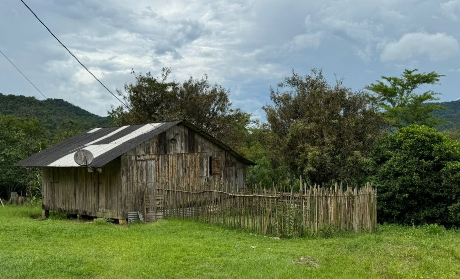 COHAPAR Entrega de moradias para famílias quilombolas de Guaraqueçaba