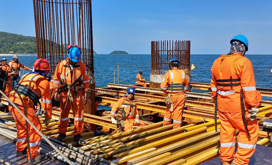 DER PONTE DE GUARATUBA