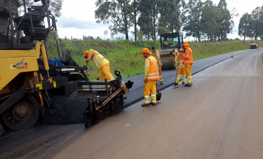 PR-459 conservação do pavimento DER/PR realiza melhorias em rodovia que conecta Pinhão e Reserva do Iguaçu