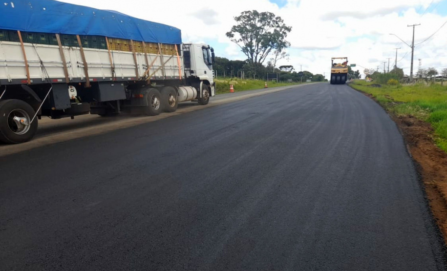 PR-459 conservação do pavimento DER/PR realiza melhorias em rodovia que conecta Pinhão e Reserva do Iguaçu