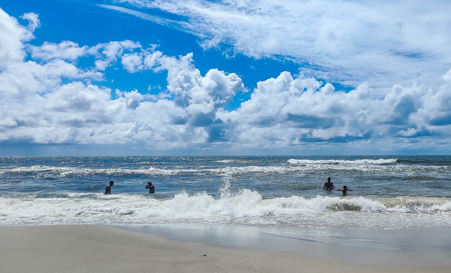 Paraná se prepara para maratona de exames para garantir a qualidade da água no Verão