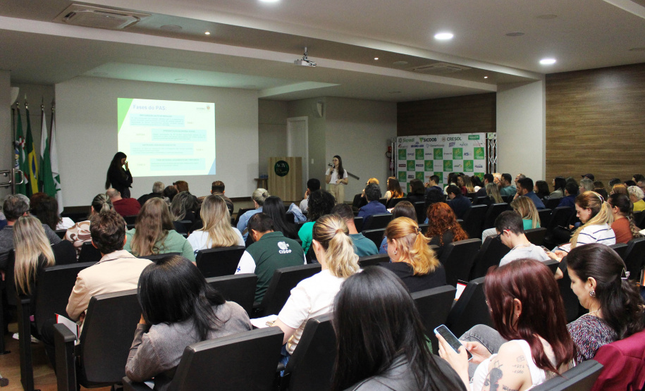 Com movimento integrado de educação permanente, profissionais das vigilâncias de todo o estado aprimoram serviços
