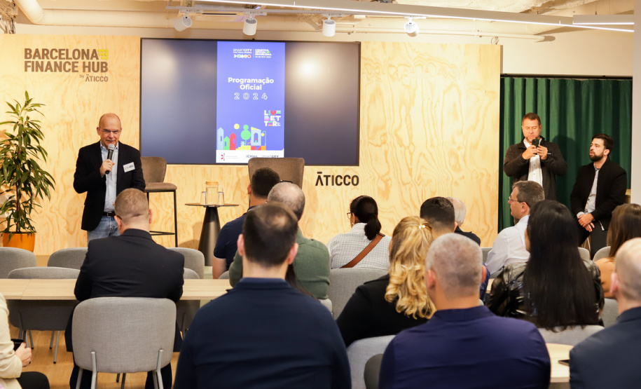 INOVAÇÃO Em visita a Barcelona, Secretaria da Inovação busca conhecimento e oportunidades na área de inovação