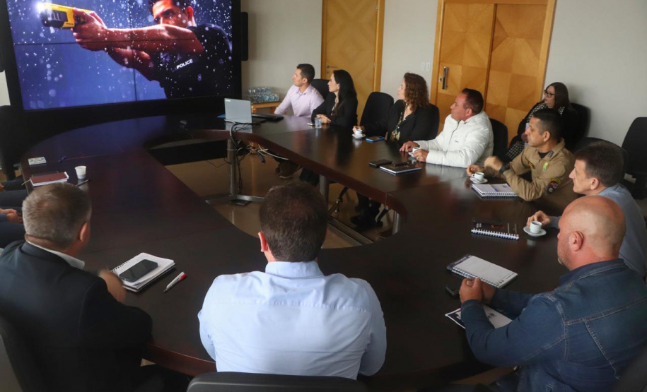 Segurança Pública anuncia compra de armas Taser 10 para as forças de Segurança