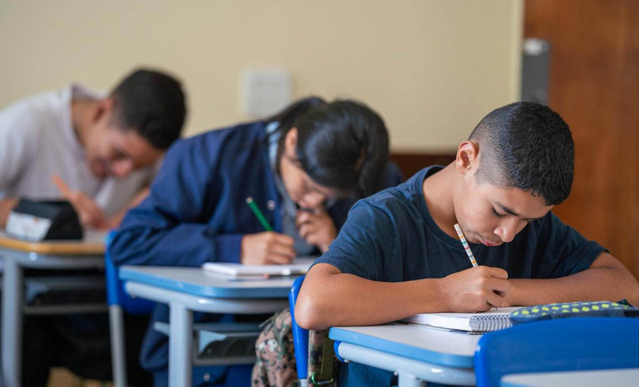 Pesquisa aponta que 75% dos paranaenses aprovam o Parceiro da Escola