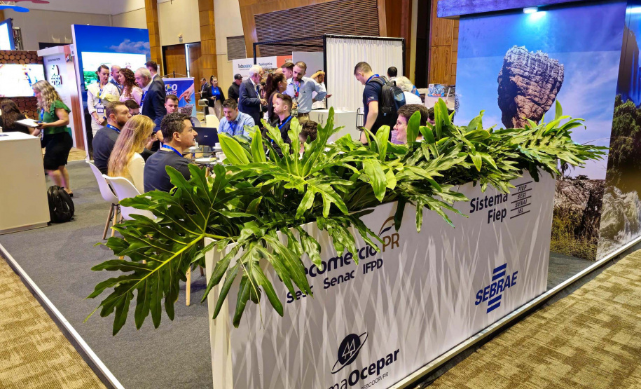 O vice-governador Darci Piana participou nesta quinta e sexta-feira (07 e 08) da 15ª edição da Expo Paraguai Brasil, realizada na sede da Confederação Sul-Americana de Futebol (Conmebol), na cidade de Luque, na Região Metropolitana de Assunção, no Paraguai.