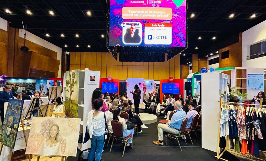 O vice-governador Darci Piana participou nesta quinta e sexta-feira (07 e 08) da 15ª edição da Expo Paraguai Brasil, realizada na sede da Confederação Sul-Americana de Futebol (Conmebol), na cidade de Luque, na Região Metropolitana de Assunção, no Paraguai.