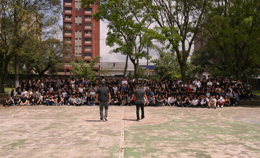 Escola sustentável: Colégio Leôncio Correia promove festival de empreendedorismo e inaugura Parque Naturalizado