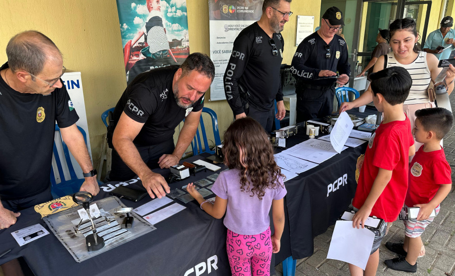 PCPR na Comunidade leva serviços de polícia judiciária e orientações a mais de 2,5 mil pessoas em Morretes, Curitiba e Pinhais