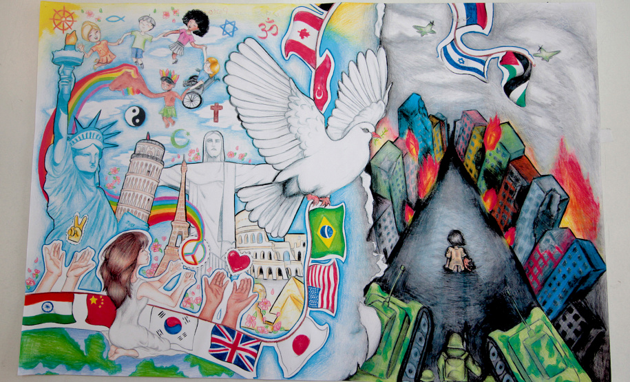 Aluna de desenho do Centro Juvenil de Artes Plásticas é vencedora paranaense de concurso internacional