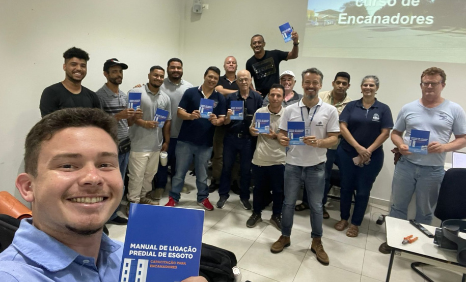 SANEPAR PROMOVE CAPACITAÇÃO HIDRAULICA