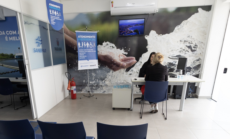 Sanepar inaugura e revitaliza centrais de atendimento