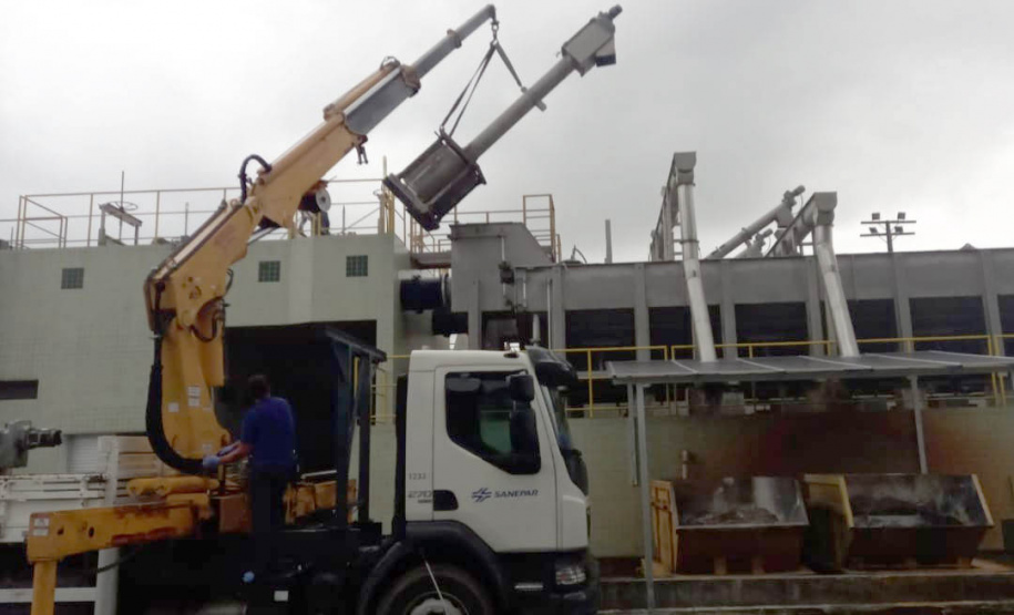 Equipes da Sanepar no Litoral atuam 24 horas por dia para garantir atendimento de qualidade à população