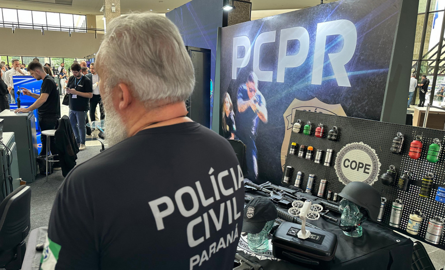 PCPR na Comunidade leva serviços de polícia judiciária e orientações a mais de 2,5 mil pessoas em Morretes, Curitiba e Pinhais