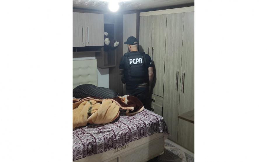 PCPR e PMPR prendem 10 pessoas em flagrante por tráfico durante operação no Oeste do Estado