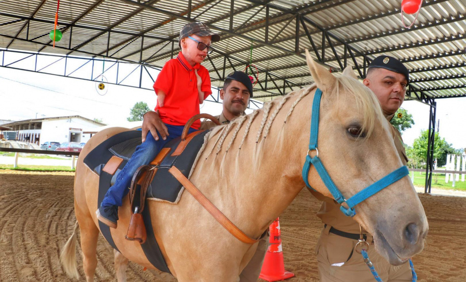 Picadeiro Coberto do RPMon é inaugurado em Curitiba