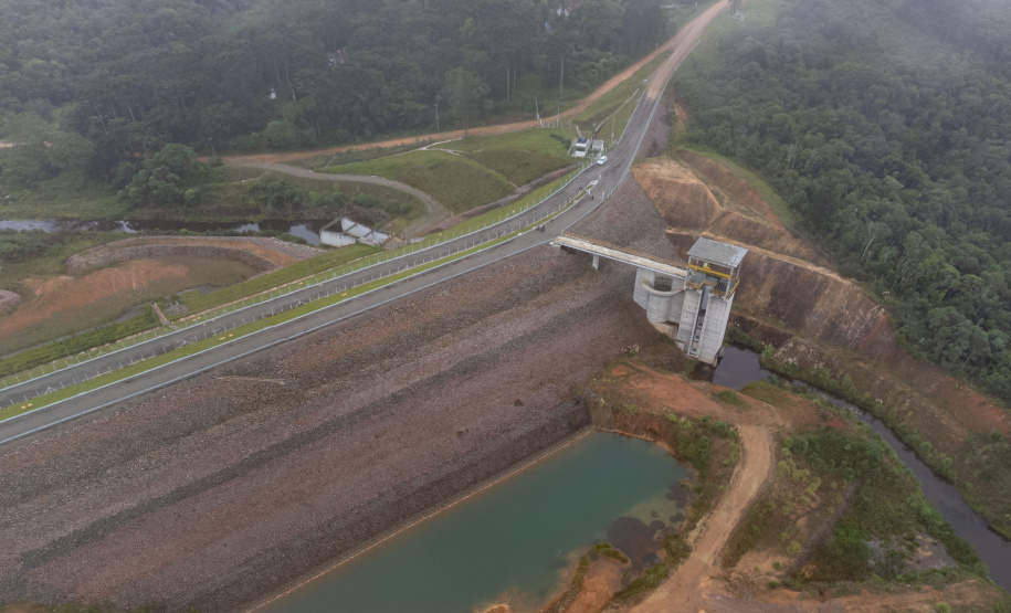 Governador autoriza início das obras da última etapa da Barragem do Miringuava