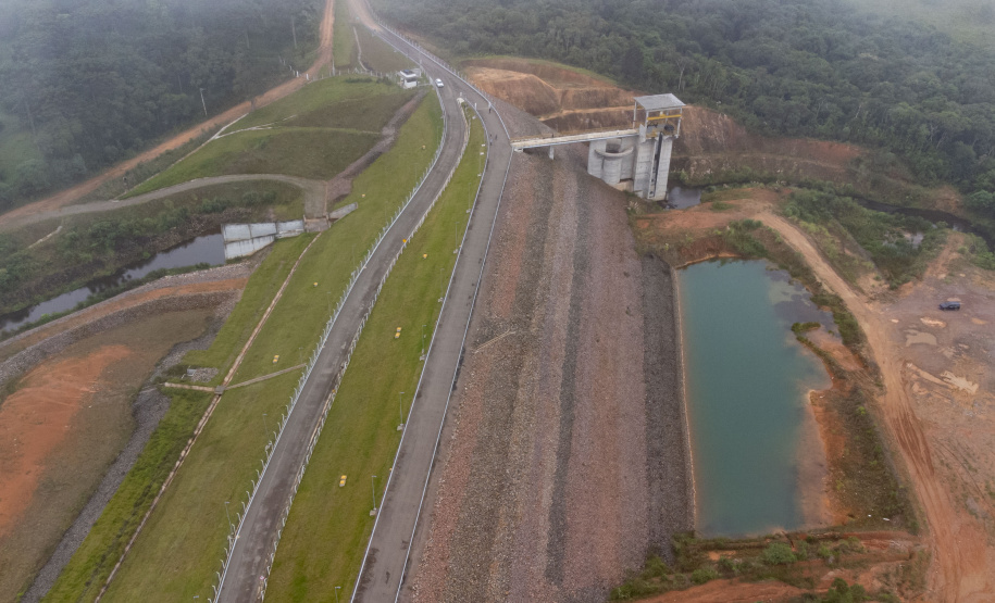 Governador autoriza início das obras da última etapa da Barragem do Miringuava