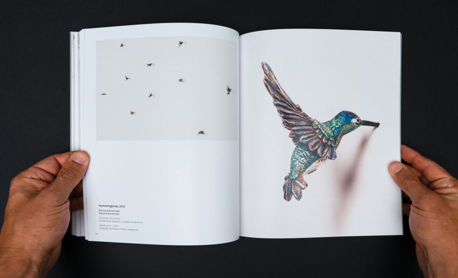 Catálogo da mostra de Efrain Almeida está disponível na MON Loja