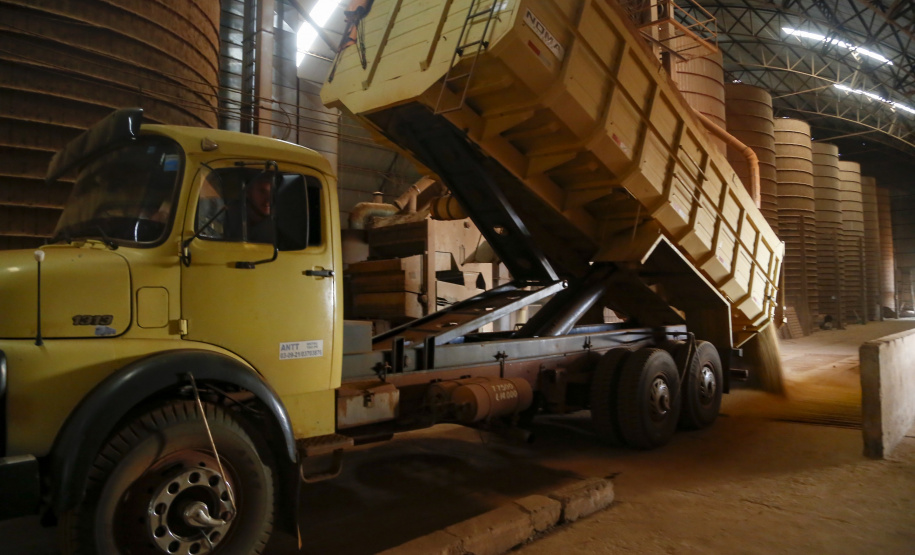 Índice de Atividade Econômica do Paraná cresceu 5,4% em setembro, aponta Banco Central