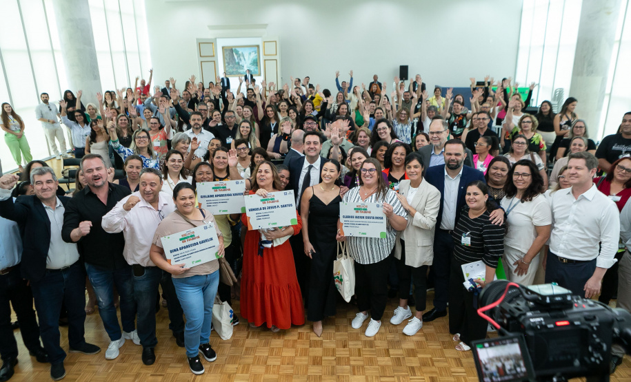 Infraestrutura, alimentação e mais: Educação do Paraná avança com investimentos e projetos inovadores