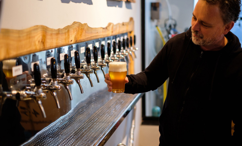 Rótulo de Foz do Iguaçu recebe prêmio nacional e reforça potencial do Paraná no Turismo Cervejeiro