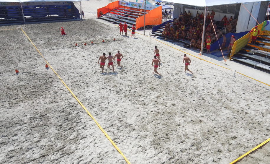 Bombeiros garantem atrações esportivas no Verão Maior Paraná