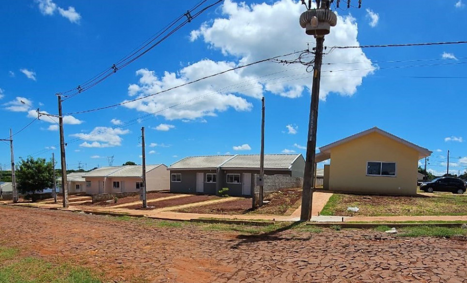COHAPAR - Entrega de casas em Foz do Iguaçu