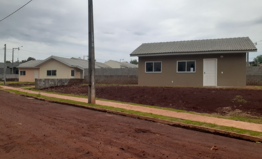 COHAPAR - Entrega de casas em Foz do Iguaçu