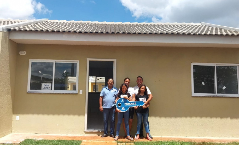 COHAPAR - Entrega de casas em Foz do Iguaçu