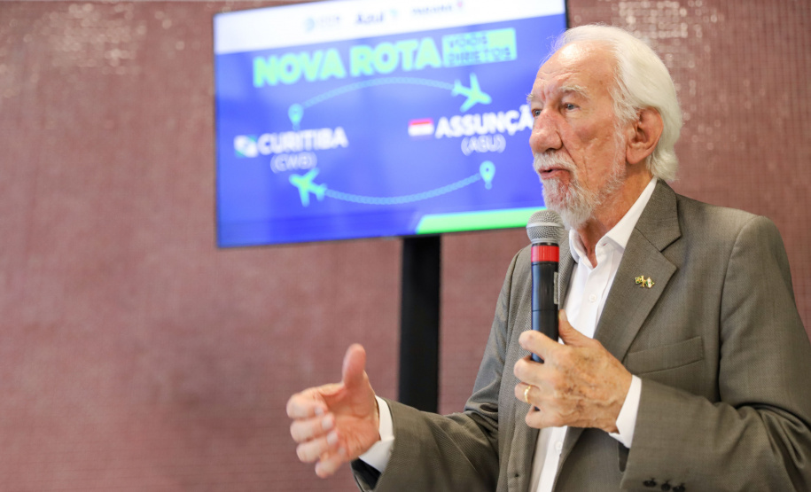 Primeiro voo direto do Paraguai desembarca lotado no Aeroporto Afonso Pena