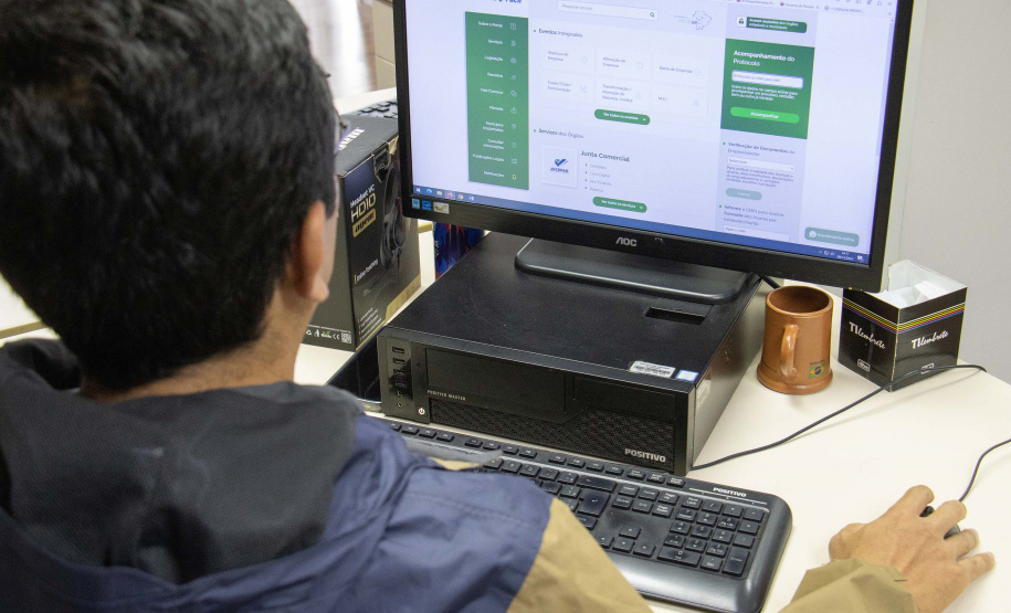 Paraná alcança marca inédita no tempo para abertura de empresas em 2024