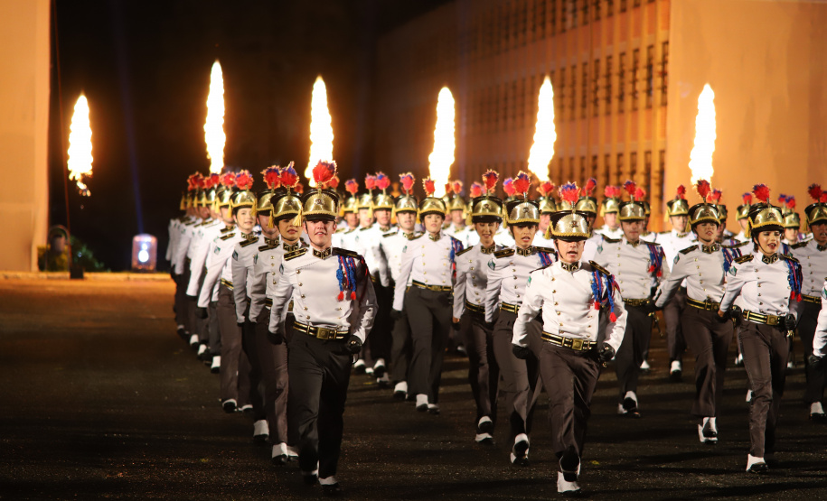 PMPR forma 102 policiais militares concluíram o Curso de Formação de Oficiais (CFO)