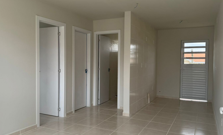 COHAPAR Entrega moradias urbanas e rurais (quilombolas) em Lapa