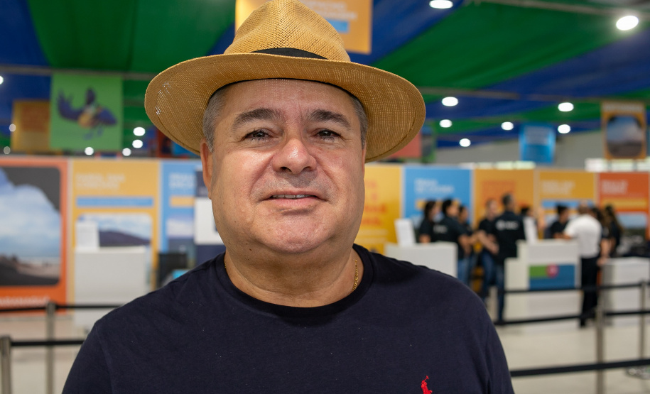 Paranaguá, 27 de dezembro de 2024 - O porto de Paranaguá recebe novo navio com turistas.