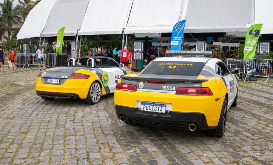 Paranaguá, 27 de dezembro de 2024 - O porto de Paranaguá recebe novo navio com turistas.