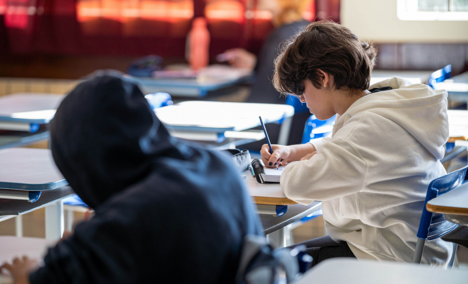 Começam amanhã as consultas públicas do programa Parceiro da Escola