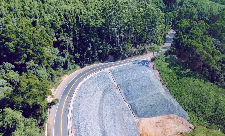 Rodovias da Grande Curitiba, Sul, Centro-Sul e Litoral tem mais de R$ 900 mi de investimentos