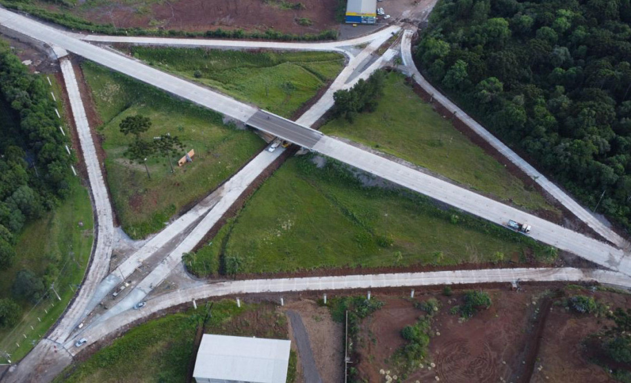 Grandes obras rodoviárias do DER/PR totalizam R$ 4 bi em investimentos