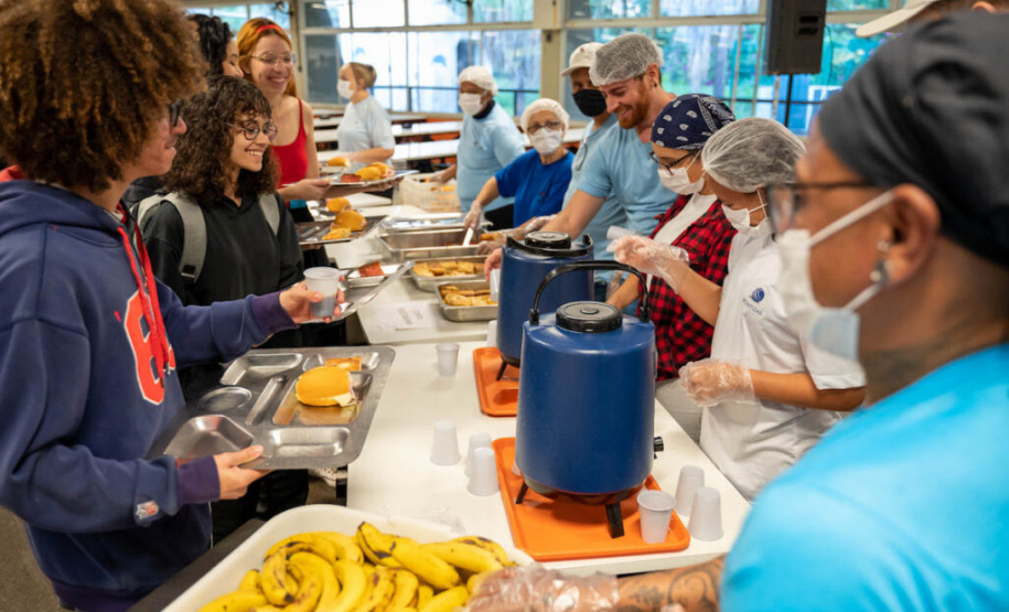 Projeto de lei busca subsidiar alimentação para estudantes das universidades estaduais
