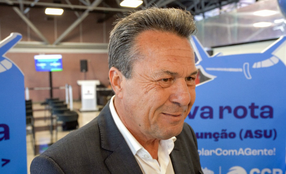 Primeiro voo direto do Paraguai desembarca lotado no Aeroporto Afonso Pena