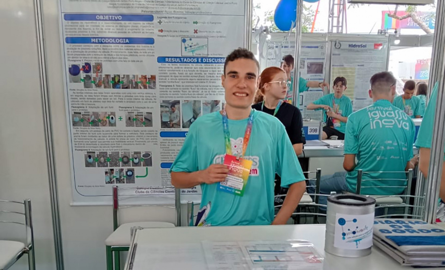 Alunos de Colégio Estadual de Toledo conquistam premiações internacionais em feira