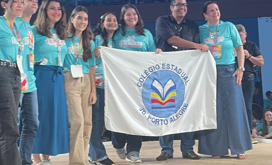 Alunos de Colégio Estadual de Toledo conquistam premiações internacionais em feira