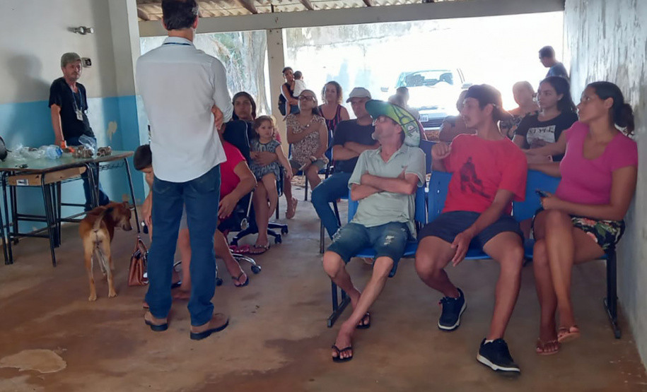 Sanepar orienta moradores de Foz do Iguaçu sobre o programa Caixa D´Água Boa