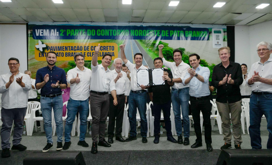 Governador anuncia novo contorno e início das obras de concreto da PRC-280 em Pato Branco