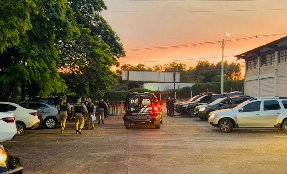 PCPR, PMPR e GM prendem oito durante operação contra o tráfico de drogas em Toledo