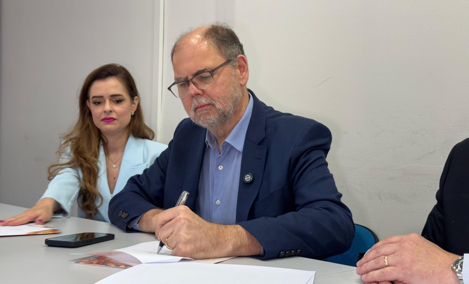 Estado anuncia R$ 7,6 milhões para infraestrutura tecnológica na UEM